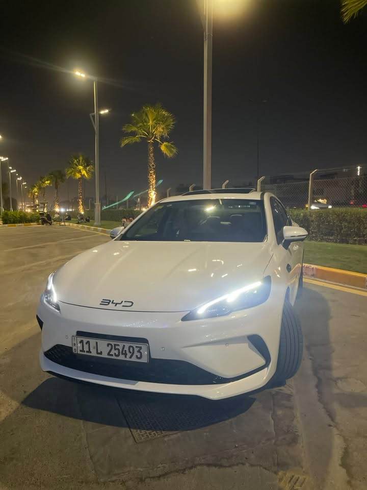 السلام عليكم 
BYD SEAL 05 2025
ماشية 5000 مكفوله كفالة عامة 
السيارة فوول اعلى مواصفات 
١٣ كاميرا
رادارات امامي وخلفي وجانبي بالمري
مري شفط
كشن كهرباء 
شاشة كبيرة 
داش كام بلادي
اوتو بارك
سلايد روف
نظام ترحيب
تشغيل عن بعد 
تبريد قطعتين
داخل جلد ابيض
ويل كب
حساس امامي وخلفي وجانبي ١٢ حساس
نيكل بالابواب 
وباقي المواصفات معروفة
السعر ٢٣ مليون500 الف دينار
مكانها بغداد الغزاليه 
***********
