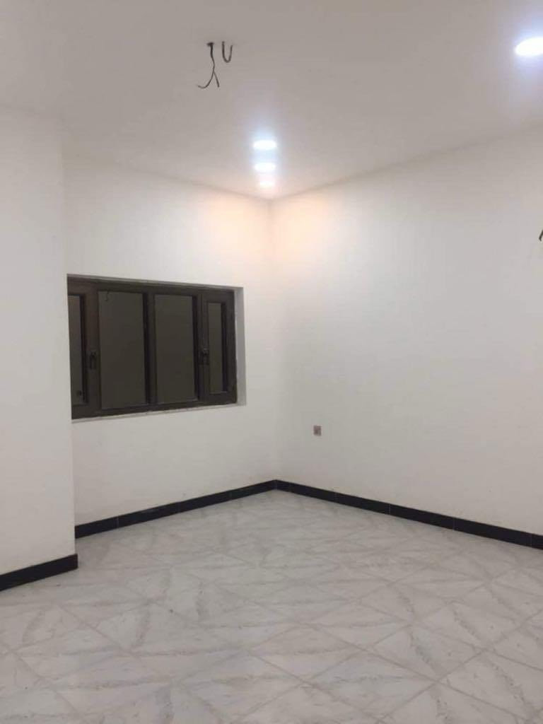 مشتمل طابق اول معزول زيرو للايجار في عرصات قرب سده تفاصيل غرفتين نوم كبار سويت وصاله ومطبخ وصحيات وبالكون سعر الايجار ٧٥٠ الف سكني فقط للاستفسار ***********
