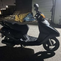 سبيسي ياباني مفتوحه مره وحده نظيفه السعر ٥٥٠ وبيها مجال ٠٧٧١١٨٥٥٥١١