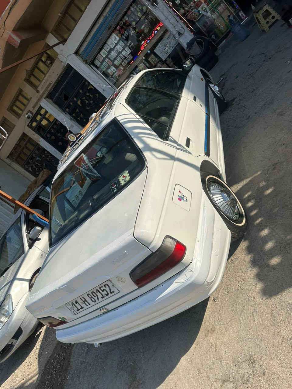 بسم الله الرحمن الرحيم السلام عليكم بيجو بارس موديل 12البيع مال بيت العنوان بغداد بلديات شارع المصرف ***********
