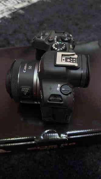 كاميرا كانون مشتريها شهر الخامس 
مستعمليهااا مرات قليله جداً الشتر 
ماواصل الف صوره بدي كاميرا نظيف جداً من ايزو بغداد مشتريهااا  
Canon EOS R6Mark Il
RF50mm F1.8 STM
غرض البيع عدم التفرغ للاستخدام
***********
