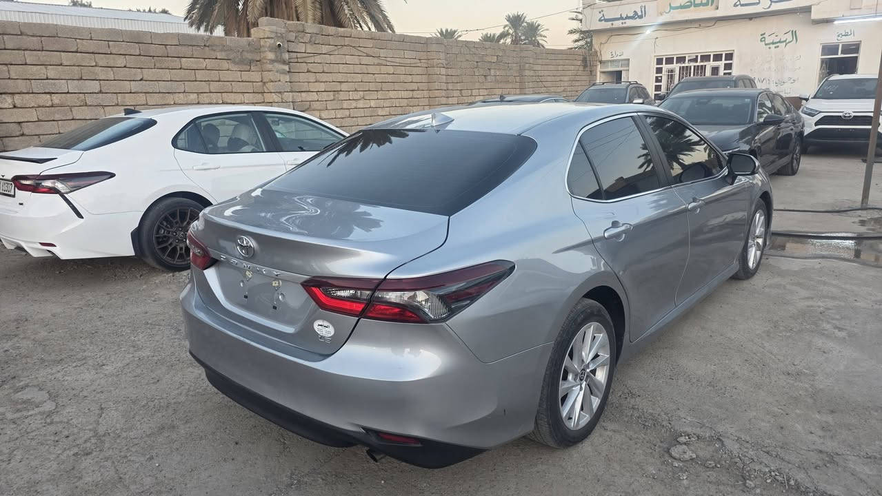 بسم الله الرحمن الرحيم 
تويوتا كامري 2023
مواصفات LE
ضرر خلفي 
العنوان الشرقاط اجميلة 
للاستفسار اتصال واتساب 
***********
السعر افحص السياره  وخابرني
