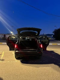 للبيع سورنتو 2022 امريكي 1- محرك 2500   2- رادات تحديد مسار  3 تحكم اس...