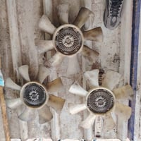 للبيع كلمن وسعرها للاستفسار خاص او واتساب 07704388651