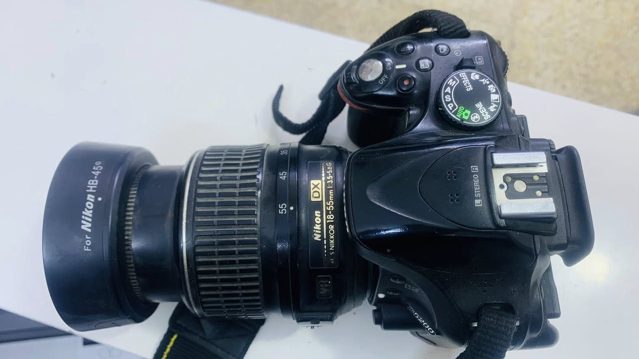 كاميرا للبيع 
سعر 275 وبيه مجال


**إذا كنت صاحب هذا الإعلان وتريد حذفه لأي سبب، رجاءا أرسل رسالة إلى الدعم الفني**