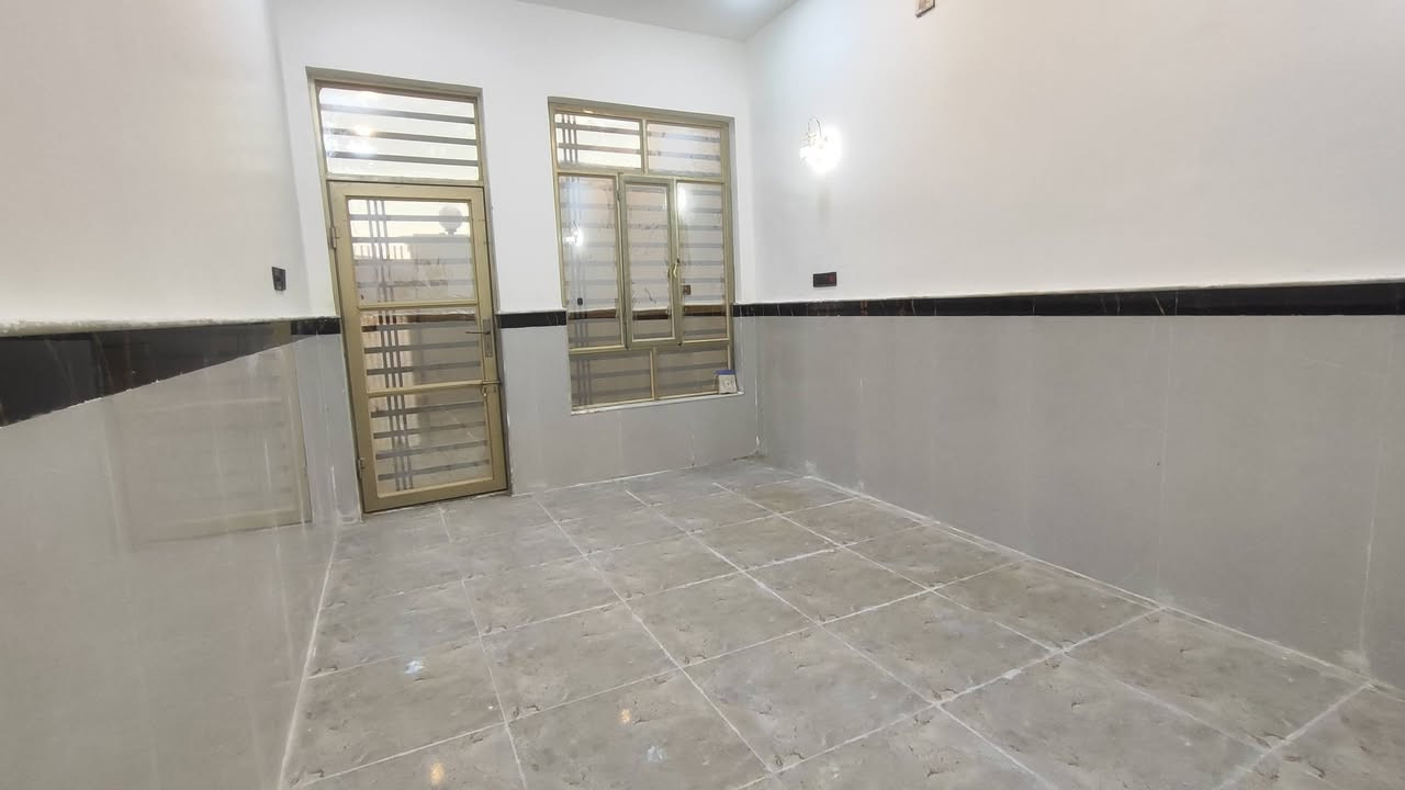 دار للبيع المساحه 100 متر بناء درجه اولى وحديث حي نهاوند 11 ظهر بطاقه الوطنيه رقم الهاتف ***********
