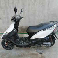 دراجه البيع السعر 800 07823673497