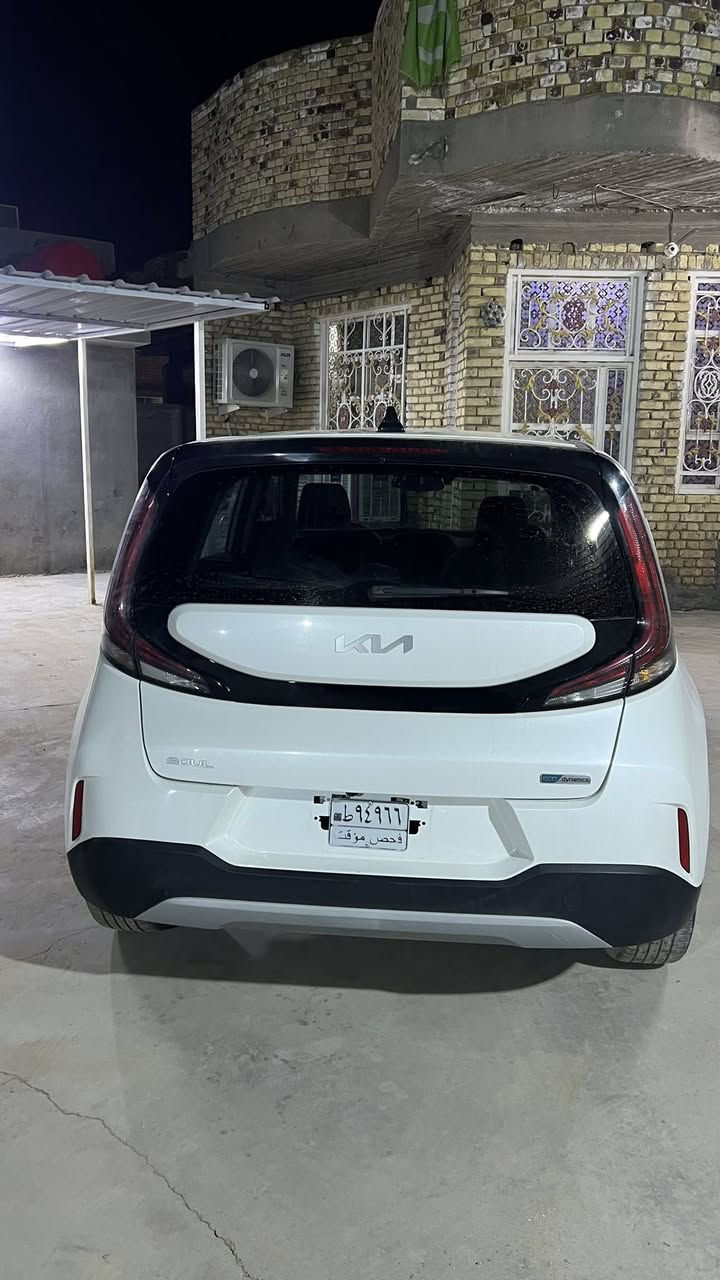 السلام عليكم كيا صول 23 امريكي محرك 2000 فول مواصفات EX شاشه جبيره كشنات تدفئه السياره بدون رقم تتربك جميع المحافظات ا تصل وبخدمتك 153 وبيها مجال ***********
