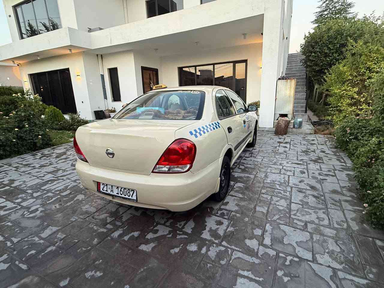 Nissan sany Taxsi 2012
نیسان سەنی ٢٠١٢ بیلاد تەکسی ناو زە
 حیزام ئەی فرۆشم سەقفوو شانی بۆیاخ نیە 

تەبرید ساردوو❄️ گەرم 🔥بەشەرت

سەنەویوو لۆگۆی بەناوی خۆمەوەیە تەحویلبە شەرت ٢ گەڵا غەرامەی لەسەرە دوای معامەلە ئەی گرمەوە 

سعری ٩٨ گەڵا کەمێک مەجال 

ناونیشان سلێمانی

جوابی نامە نایەمەوە موشتەی تەلەفۆن کە.                   ڕەقەم تەبەفون (***********)

بەس فرۆشتنە قیستوو قەرزو ئاڵوگۆڕم نیە

هی ماڵی خۆمە هی مەعرەز نیە
