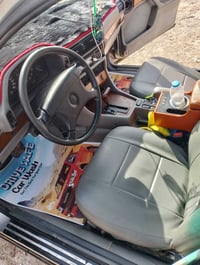 بي ام 740 • محرك V8 • رقم دولي