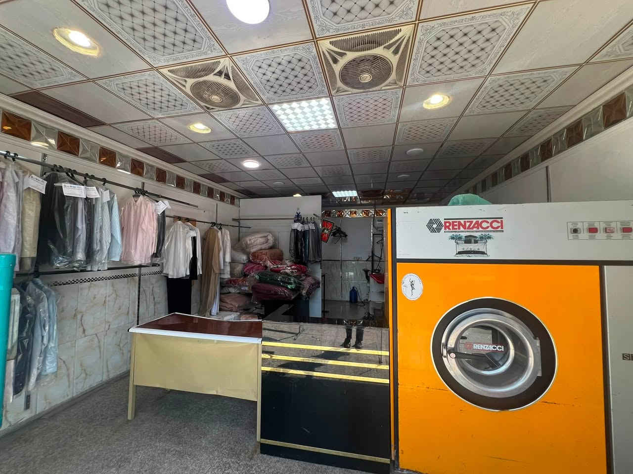 لوندري للبيع ‏بلديات ‏شارع 20
***********
