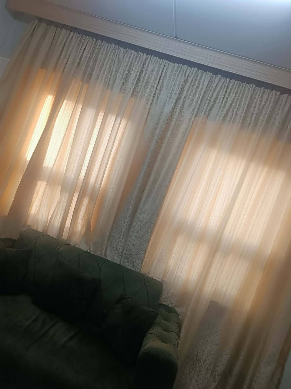بنات جبتلكم بضاعة تجنن الأسعار ع واتساب ***********
