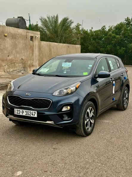 للبيع كيا سبورتج موديل 2022 لون كلش حلو بدون حادث السياره كلين بدون صبغ بيها بس كارت شبر بجنطه سياره كفاله من ال صبغ ولا شخوط ولا تكحيل ولا تبديل بشرط السونار شواصي ولغود مكفولات كير ومحرك 2400 رقم شمالي الدولي الجديد تريد تحويل وكاله ثاني يوم هزه وفحص جديده سنويه جديده لحد 2030 يعني سياره ما عوزها مصرف ربع دينار جاهزه تخم تايرات جديد صدر جديد سياره مال بيت ع ايدي وما بيها نقص جاهزه داخل لونين سياره بصمه تشغيل تشغيل عن بعد  شاشه كبيره وكامره فول تحكم ستيرن كشنات تتفئه جهتين كروز مثبت السرعه مانع الانزلاق قطعتين تبريد مركزي منفصل نضام صعود ونزول منحدرات مود درايف ثلاثه انضمه قياده سبورت وسمارت وايكو اقتصاد البانزين وبعد بيها مواصفات اكثر / مكان السيارة بغداد-الرصافه  للاستفسار الاتصال على الرقم  وبيه واتساب#السعر_ 170مجال بسيط***********
