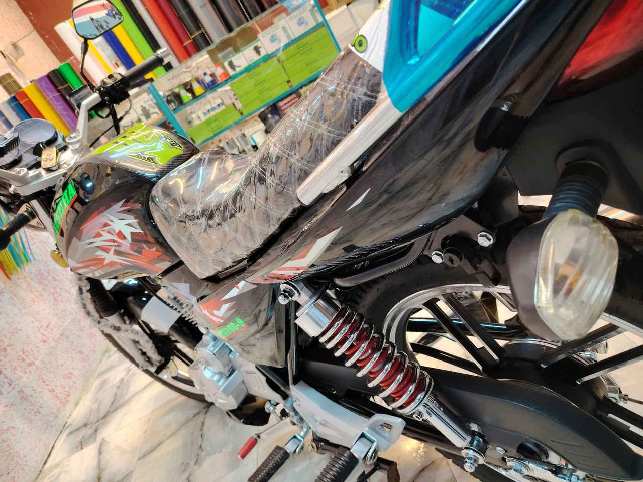 ياألله
دراجه هيوشة جديده فوول صار شهر من مشدوده موديل 2024 اوراق منفيس  فقط السعر مليون و50
متواجد ع الخاص...
الاستفسار... ***********
السكن. رمادي. حي التأميم
