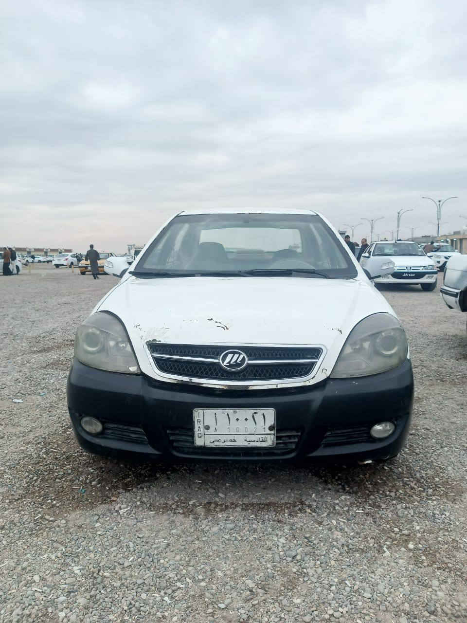 للبيع ليفان مديل 2011مير ومحرك بلاد مكفول من الضربة والتبديل السيارة تحتاج إلى حداده السنوية ل 27 للاتصال *********** البصرة, العراق
