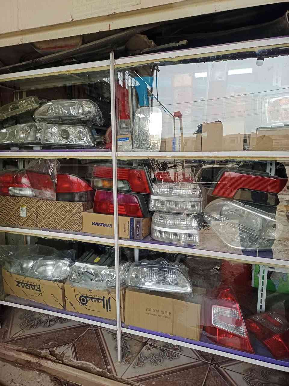 السلام عليكم ورحمه الله وبركاته 
تفصيخ راسم أبو محمد إيشي تحتاج موجود 
تخم تاير ويل حجم 14 
العنوان بغداد أبو غريب الزيتون 
***********
