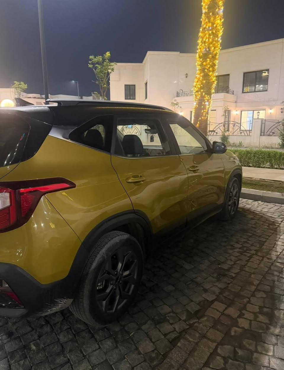 سلام عليكم كيا سليتوس فول مواصفات 2024 
ماشيه 15 ميل  حادثه وارد امريكي بنيد وجاملغ
مكاني بغداد سعره 170 وبيه مجال للشراي
***********
