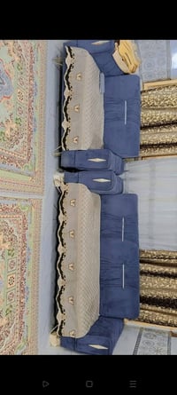 كنبة عراقية • تضرر كبير • بحاجة تصليح