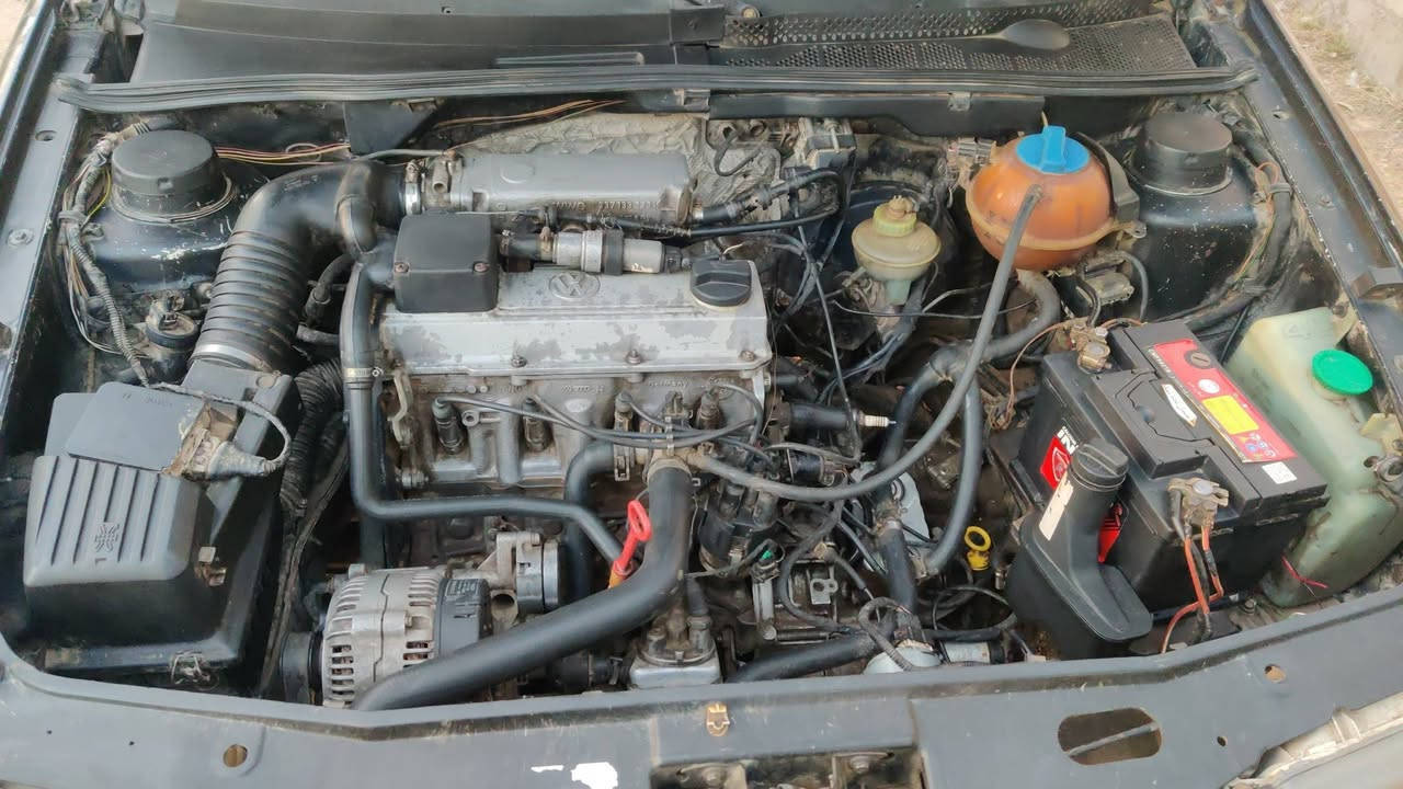 السلام عليكم  فينتو موديل 92 محرك 2000 رقم انكليزي سنوية لل 31 بسمي هزة جديدة
السيارة خير من الله تخم تايرات جديدة صدر جديد كهربائيات كلها شغالة مصدات جدد شاشة كار بلي كاميرا خلفية السيارة كامله من كلشي نقصها بس تبريد السيارة رايدها ب 40 وبيها مجال مكاني البياع او ابو غريب الرقم ***********
