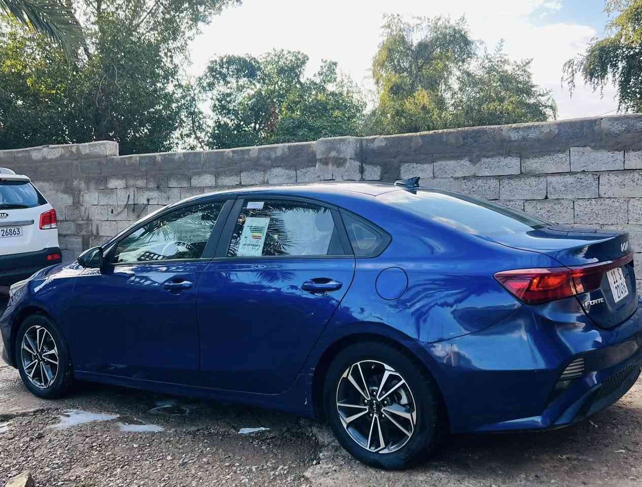 السلام عليكم
كيا  فورتي موديل 2023 وراد امريكي رقم بغداد الجديد بسمي مكينه 2000 دوش  وكير مكفولات حادث امريكا البنيد فقط بدون دواخل  السونار مرفق ب المنشور ماشيه 38 السياره جديده بمعنه الكلمه مابيها اي نقص تخم تاير جديد قبل سبوع شاده تبريد ثلج ❄️ السعر 142 وبيها مجال بسيط مكان بغداد 
جسر ديالى الجديد ***********
