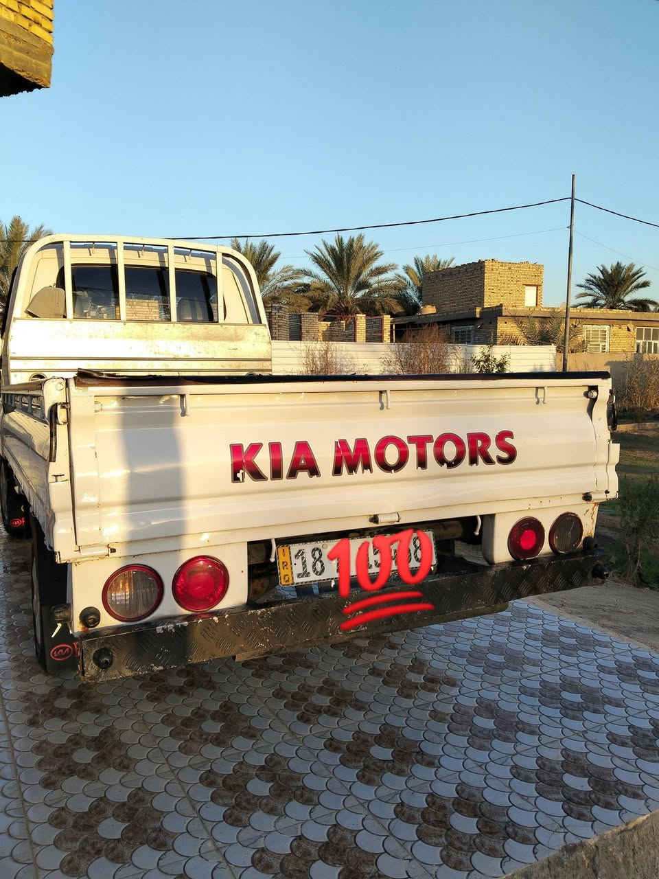 سلام عليكم كيه بنكو 2007 سياره رقم بابل انكليزي  مداور ثاني يوم مكينه 3000 مال قرده  مكينه كير حداديه اكسل شاصي كله مكفول سياره حلوه وجاهزه شرط ربع مذب عليه سياره مال جناي تخم تاير صدر جديد سعر 90 ورقه وبيه مجال مكاني بابل الهاشميه الاتصال عل رقم *********** غير متواجد عل فيس بوك فقط تصال
