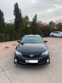 كامري ٢٠١٣ • أمريكي SE • كلين تايتل