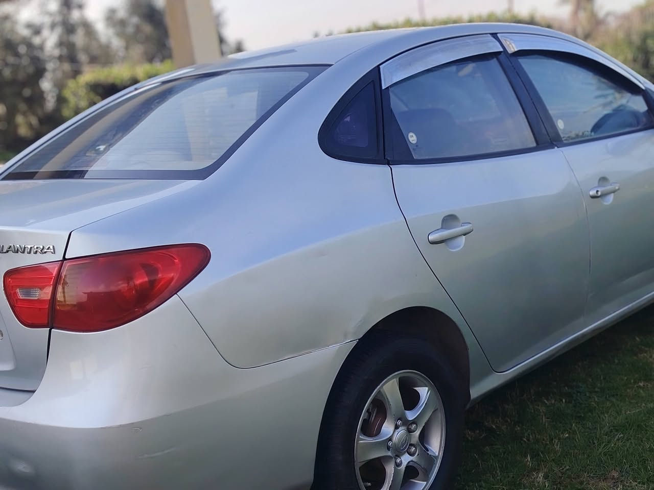 السلام عليكم سياره النترا موديل 2009 سياره جاهزه بيه صبغ حزام اثر جراد بس بدون اي ضرر السعر 95 مكان بابل رقم ***********
