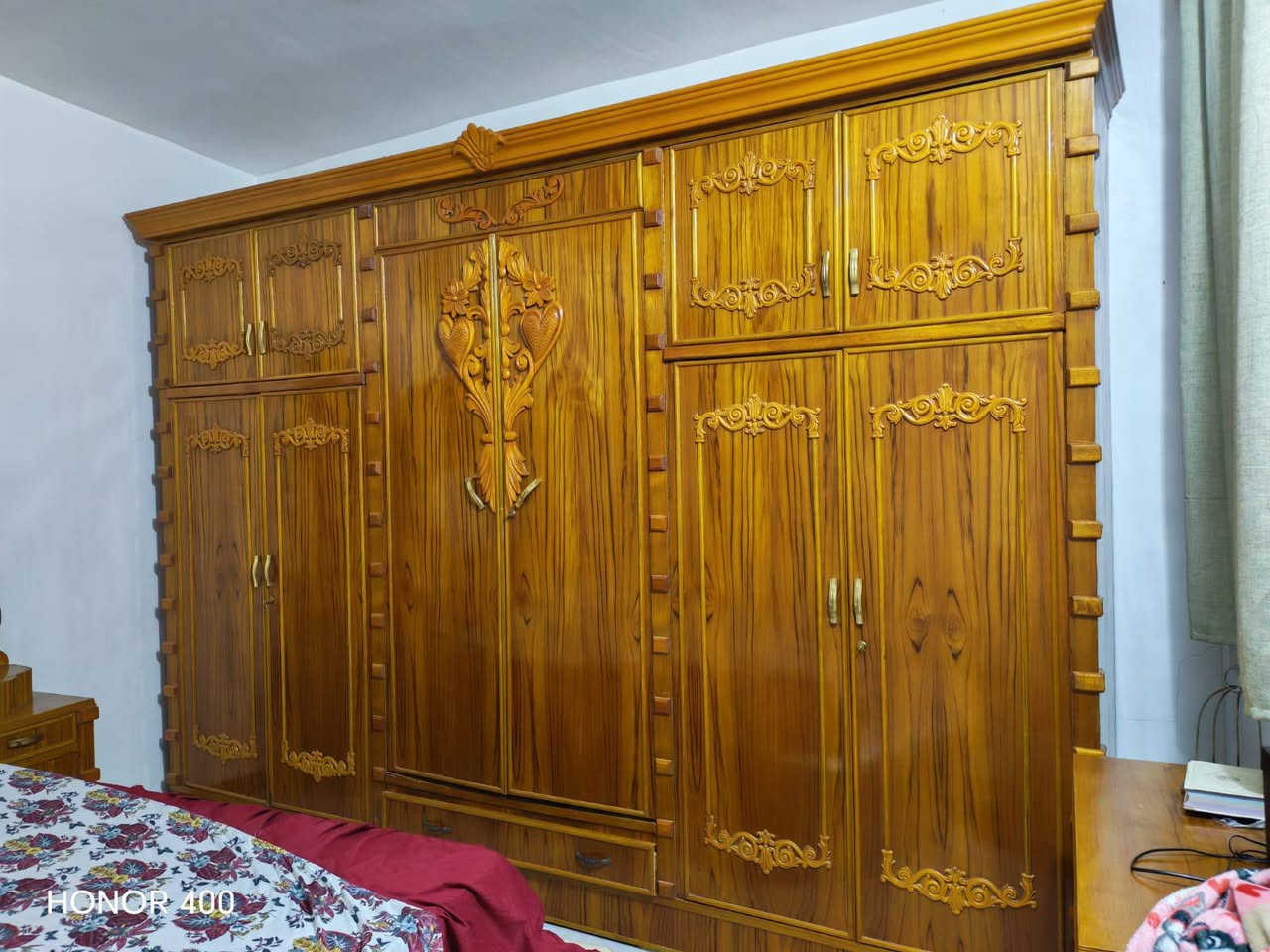 السلام عليكم
غرفة نوم للبيع مع دوشك ضغط الاصلي وياهه
بيه ضرر بسيط كلش مكان محاويل حي ابو زديرة 
***********
950 وبيه مجال
