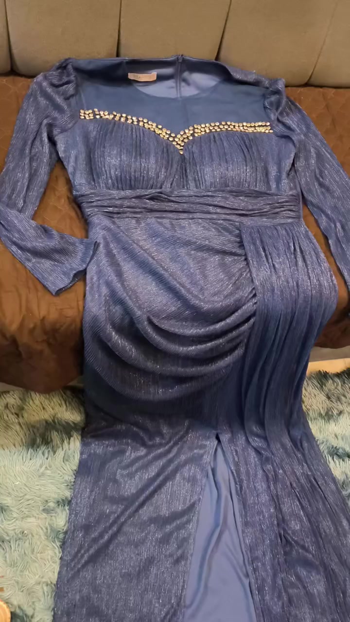 فستان مناسبات ق46/48 يجنن بالبس حيل حلو من لبسته كله سئلت عنه ملبوس 3 ساعات بس اخذته ب80 جماله بالبس لا يوصف ابيعه ب50 نظيف اصلا بعده جديده


**إذا كنت صاحب هذا الإعلان وتريد حذفه لأي سبب، رجاءا أرسل رسالة إلى الدعم الفني**