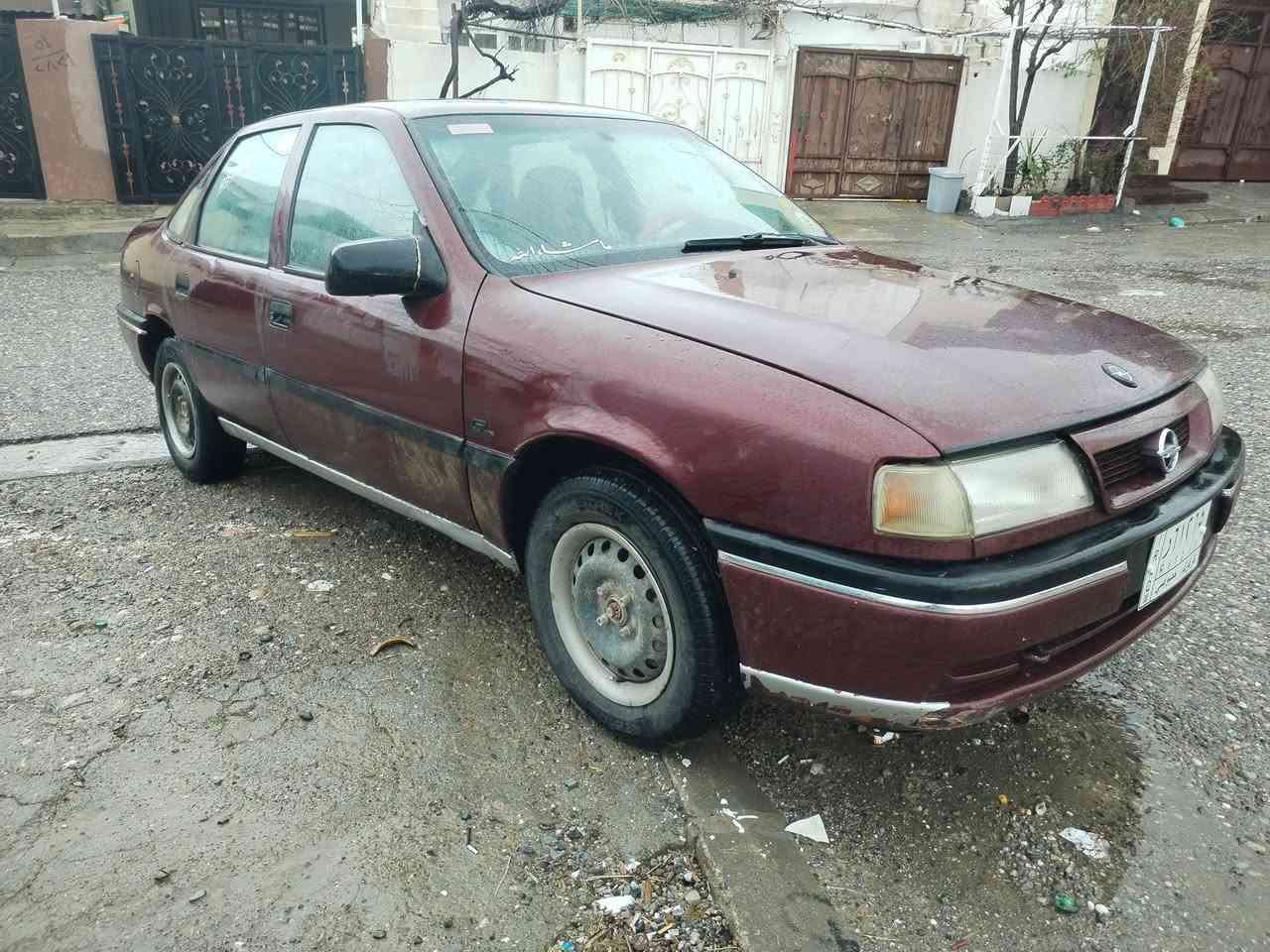 ئۆپڵ ڤیکتر بۆفرۆشتن ئەوەلیات
مەکینە 20مۆدێل 93کارتی بەنزینی هەیە
چوارتایەی لۆکی لەسەرە تاقم پێشی تازەیە 
زۆرتونوتۆڵە ئەلیفرۆی تازەگۆڕاوە 
سعر27گڵاو کەمێ مەجال شوێن چەمچماڵ
***********
***********
