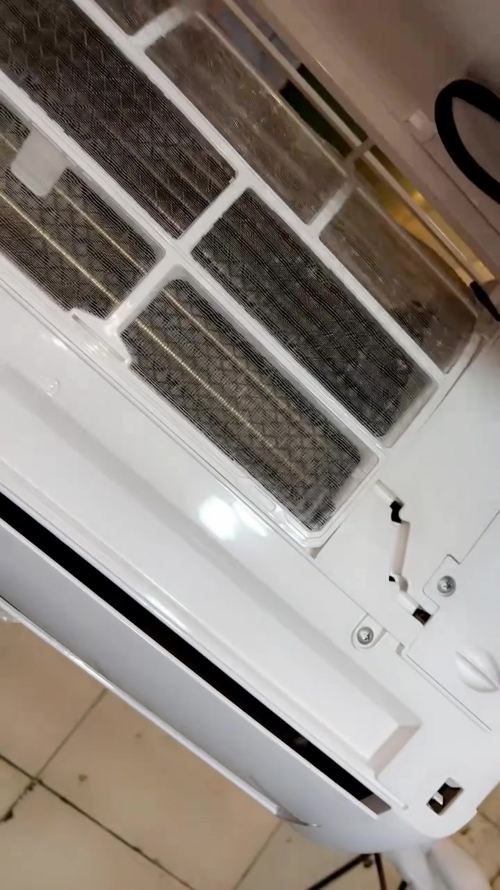 سلام عليكم متوفر سبالت جميع الاحجام حجم طن وطن ونص وطنين نضافه ١٠٠٪؜ وضع شركه بدون اي تصليح غاز شركه شرط الشغل كل حجم وسعره متوفر جمله ومفرد هاي نموذج لنضافه الاجهزه *********** (واتساب ) موجود توصيل للموصل

