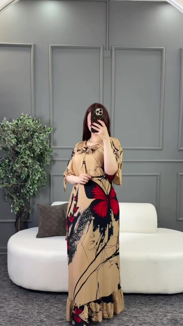 #تخفيضات_عيد_الحب
الموسم الجديد وصل.. والجمال فووول! 😍👗
نزلنا وجبة الصيف الجديدة بموديلات تخبل وتناسب ذوقكم الراقي، ! أما الأسعار فـ "يا بلاش"

#توصيل_مجاني


**إذا كنت صاحب هذا الإعلان وتريد حذفه لأي سبب، رجاءا أرسل رسالة إلى الدعم الفني**