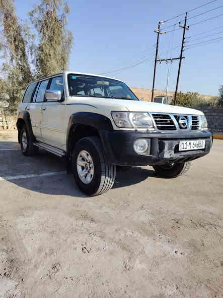 نيسان بترول موديل 2000
رقم بغداد انگليزي بسمي شخصيا
بيه صبغ عام بدون ضربه قويه او گلبه
گير عادي 
دفع رباعي شغال
محرك مكفول
تخم تاير
جام كهرباء 
السعر 78  سعر مال بيع  
هذا رقمي والموشراي اخوان خل يعبر المنشور ***********
