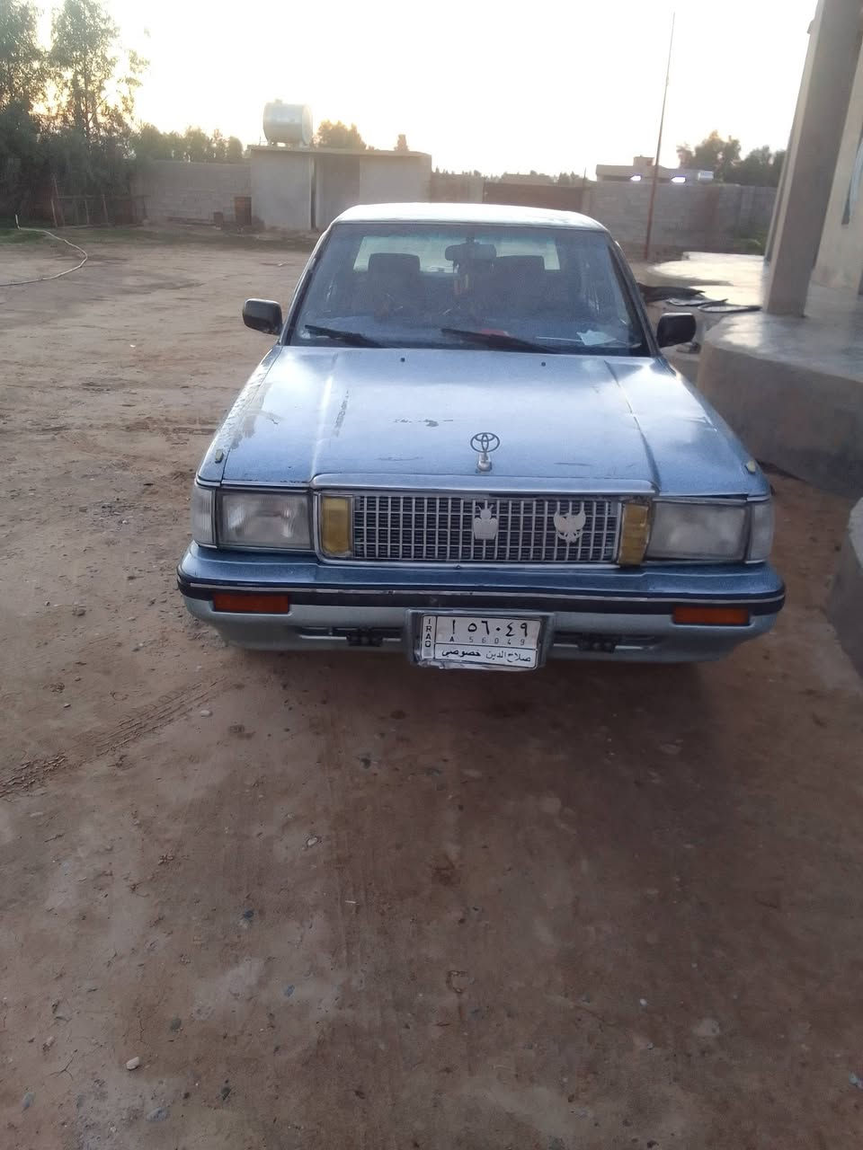 للبيع سيدان ٨٩ محرك و كير بطه شرط والباقي تجي وتشوف ابعينك  صبغ حزام  رقم صلاح الدين الماني  شرط التحويل السناوية ساقطة صار سنتين  تايرات جدد صدر فوك النص عمر سياره  مال جناي السعر 39 وبيه مجال للشراي *********** خابر وتدلل مكاني الشركاط المجمعات
