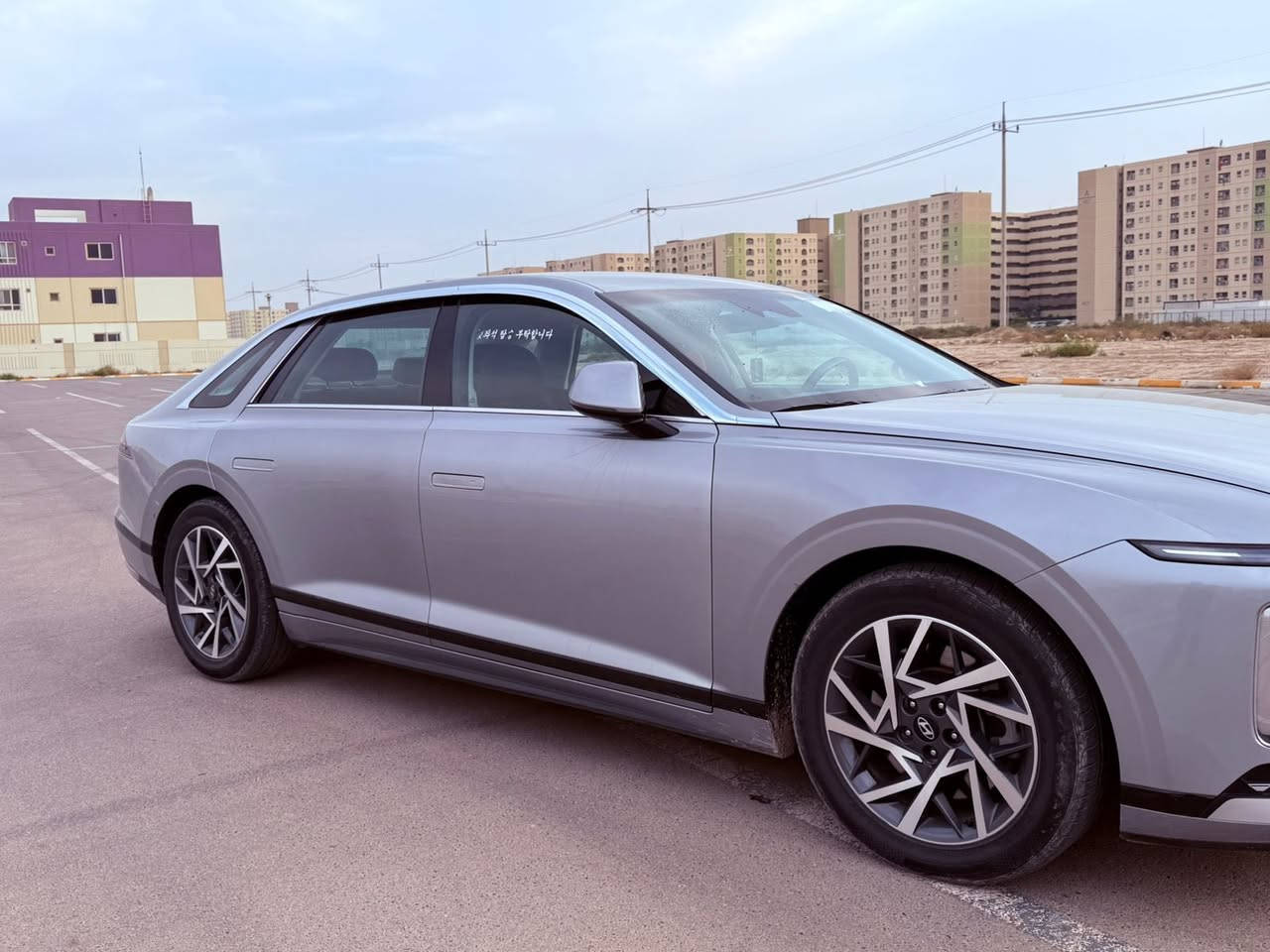 هيونداي ازيرا كرانديور
موديل 2023
كلين تايتل وارد كوري بدون حادث
منظومة غاز بلادي 
6 سلندر محرك 3000 
فول مواصفات عدة الفتحة
مرقم بغداد 11 
السعر 250 ورقه وبيه مجال بسيط 
***********
***********
