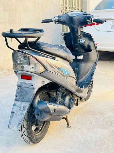 ماكس عدله للبيع الدراجه يحتاجلها ترتيب وكلشي شغال بيها السعر 425 وبيها مجال اي ستفسار ***********
