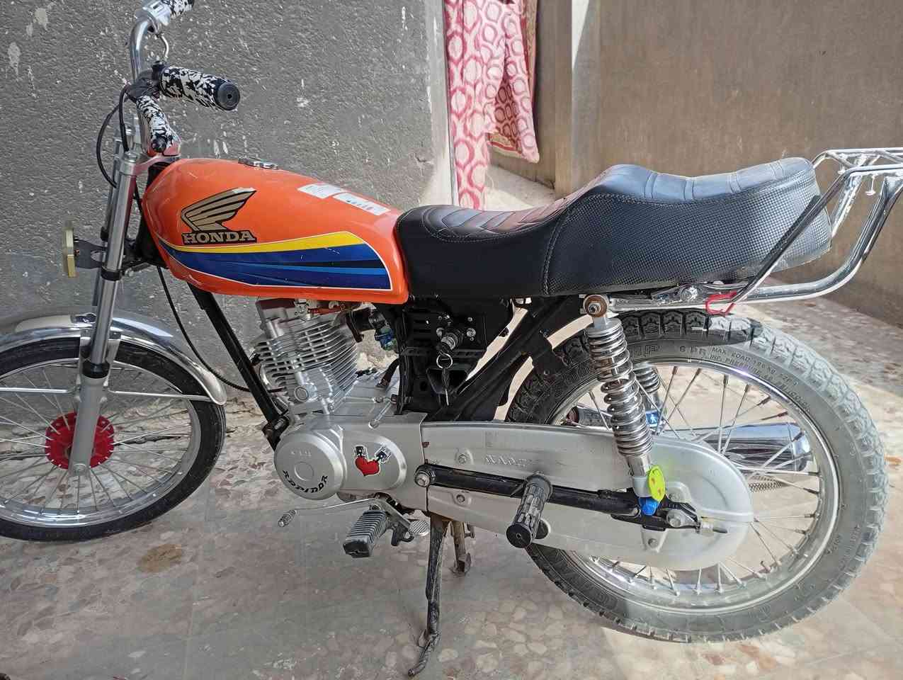 سلام عليكم درجه البيع كلك أكلك تعمير 25 خاص مفتوح مكان غراف درجته مفتوح بستم فقط درجه حلو ونضيفه بعدي ما مغسوله سعر 550بيه مجال بصيط


**إذا كنت صاحب هذا الإعلان وتريد حذفه لأي سبب، رجاءا أرسل رسالة إلى الدعم الفني**