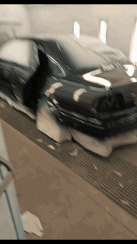 السلام عليكم/ 44_7 هوة موديل 96 السعر 100$ السيارة معمرة جديد وعابرة سعرها مكاني ابو  غريب حي صديق ***********
