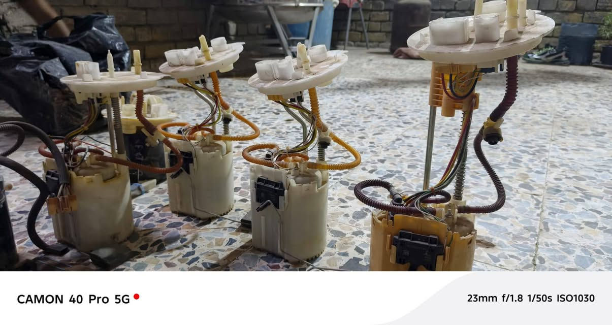 السلام عليك شباب عبوات رانج روفر للبيع كلهن 300 الف مال تفصيخ جدد مكاني بلديات  راسلني وبل العافيه عليك  رقمي ***********
