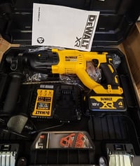 دریل همر 2.6جول کامل ، دیوالت موجود جملە و مفرد 07719995218