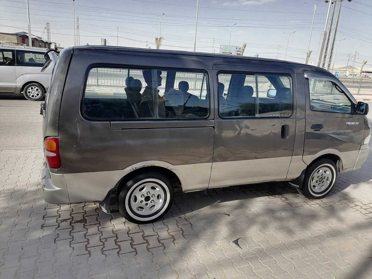 سلام عليكم
كيا بريجو كير اكسل محرك ماشاءالله موديل 2001 دواخل تنته فول نضافه رقم الهاتف *********** ***********
