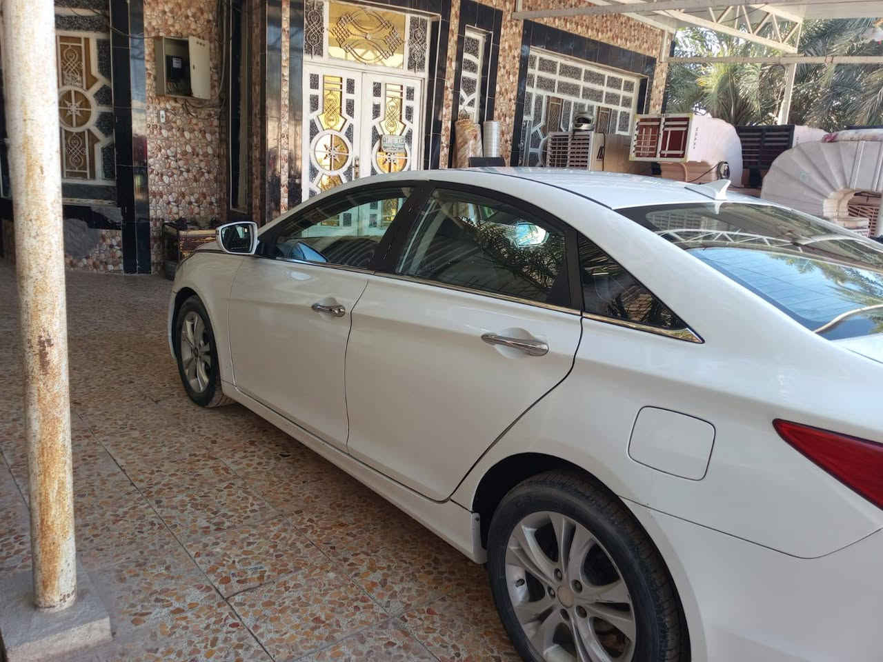 السلاام عليكم من رخصت الاعزاز الادمنيه واصحاب الكروب
مكلف بلنشر 
سوناته 2013
بيها كصئ جنطه
بانزين مكينه 2000
ولسياره جاهزززه من كلشي
حلوه دواخلها جلد اسود
مكان السياره البصره قضاء القرنه
السعر 55 
***********
