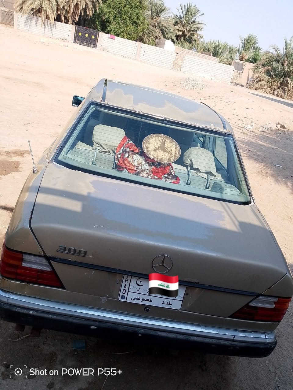 سلام عليكم مارسدس دب  للبيع  موديل 88رقم بغداد مكينه بطه ثنين ونص السعر 57 وبيه مجال شراي يجي خاص او نتصال ‏‪***********‬‏‏
