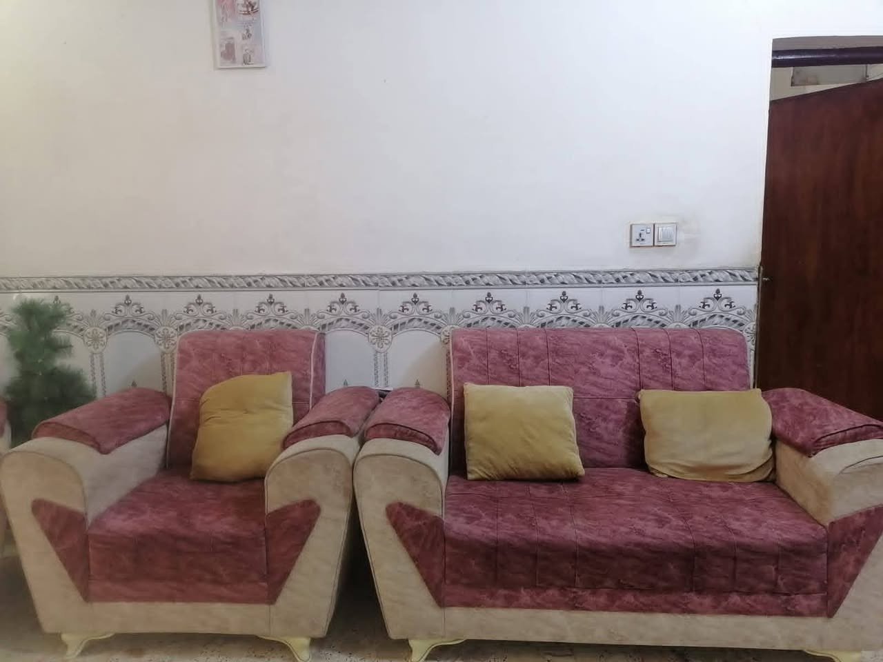 تخم عشر كراسي كلش نظيف بس قطع الكبار رايدلهة تصليح شي بسيط لونة المميز بسعر مناسب


**إذا كنت صاحب هذا الإعلان وتريد حذفه لأي سبب، رجاءا أرسل رسالة إلى الدعم الفني**