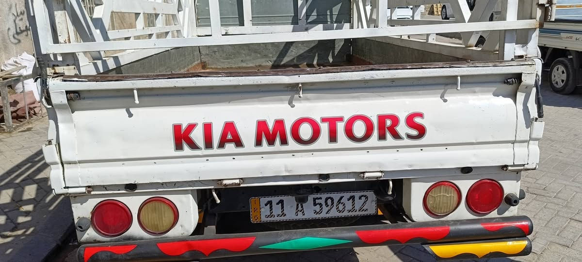 غراض فحل تك 8 جنكال للبيع
صفاح + باب خلفي 200 الف 
محجر 250 الف
دعاميه 40 الف 
مكانهم مدينة الصدر 
***********
