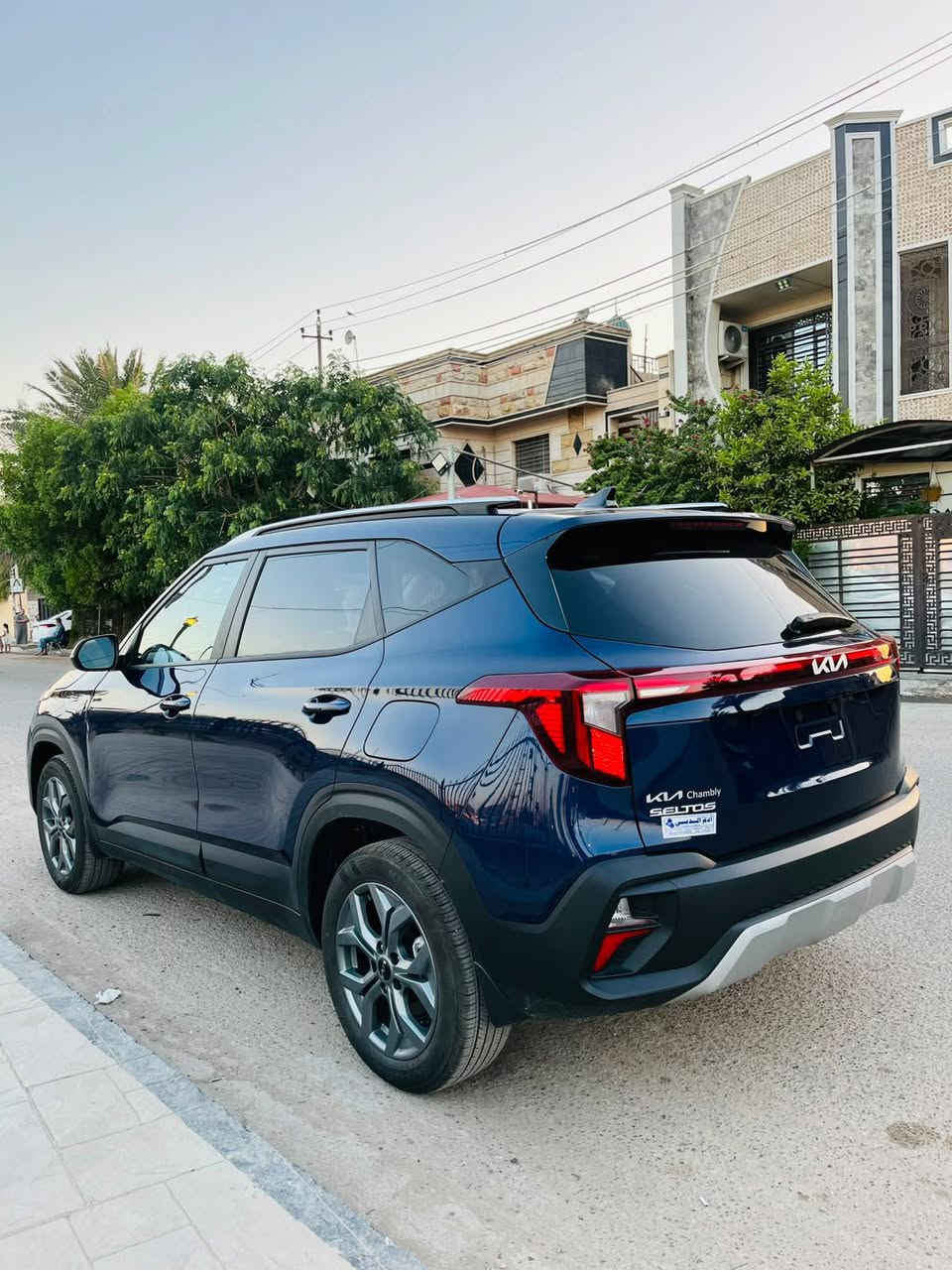للبيع فقط اعتذر عن المراوس
كيا سيلتوس موديل 25 
دخول جديد منفيست باسمي تحويل مباشر 
مواصفاتهة
LX
((حادث السيارة ((سطحي بدون اي ضرر داخلي شواصي لغود سليمات))  بونيد فقط الباقي كفالة عامة ايرباك دركة فقط تبريد كير محرك شركة شرط ع الفحص ))
محرك 2000 دوش ماشيا شي قليل اخت الزيرو 4000 مايل .
رادارات أمامي وخلفي وجانبي نقطة عمياء وأشاير بالمري.
ويلكب كروم ويل 18 .
كيجات ديجيتال.
شاشة تدعم كار بلي.
فول تحكم استيرن.
جام اوتو.
لدات نهاري أمامي وخلفي .
كشنات مخمل تدفئة استيرن و كشنات.
اوتو ستوب.
فور ويل.
تحديد مسار قيادة ذاتية .
وباقي المواصفات معروفة.
مكان السيارة بغداد حي العامل 
السعر ب ((140)) وبيه مجال بسيط للشراي 
للاستفسار الاتصال على الرقم التالي 
*********** بغداد, العراق
