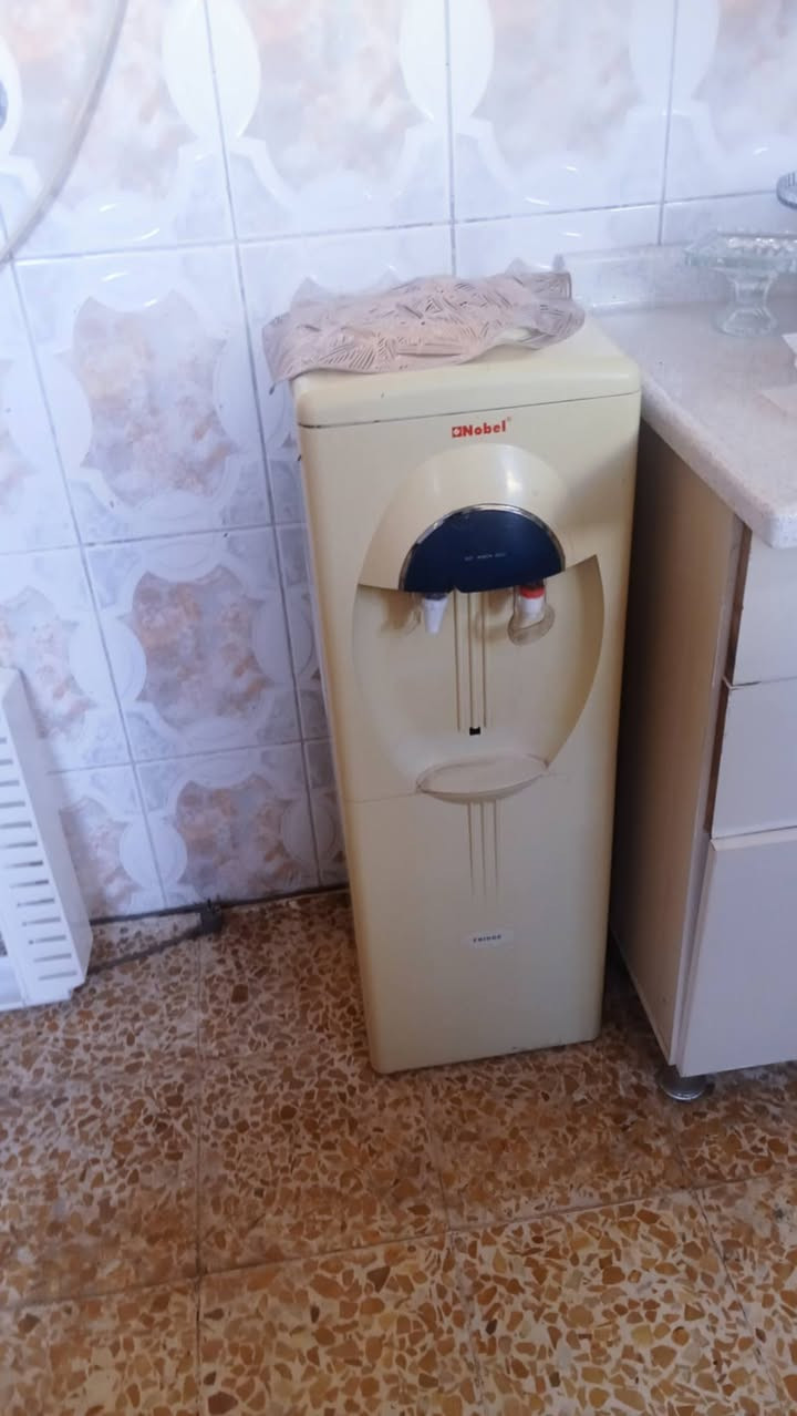 اغراض بيت للبيع كلش جدد ونضيفات شرط العنوان اربيل شورش تواصل خاص


**إذا كنت صاحب هذا الإعلان وتريد حذفه لأي سبب، رجاءا أرسل رسالة إلى الدعم الفني**