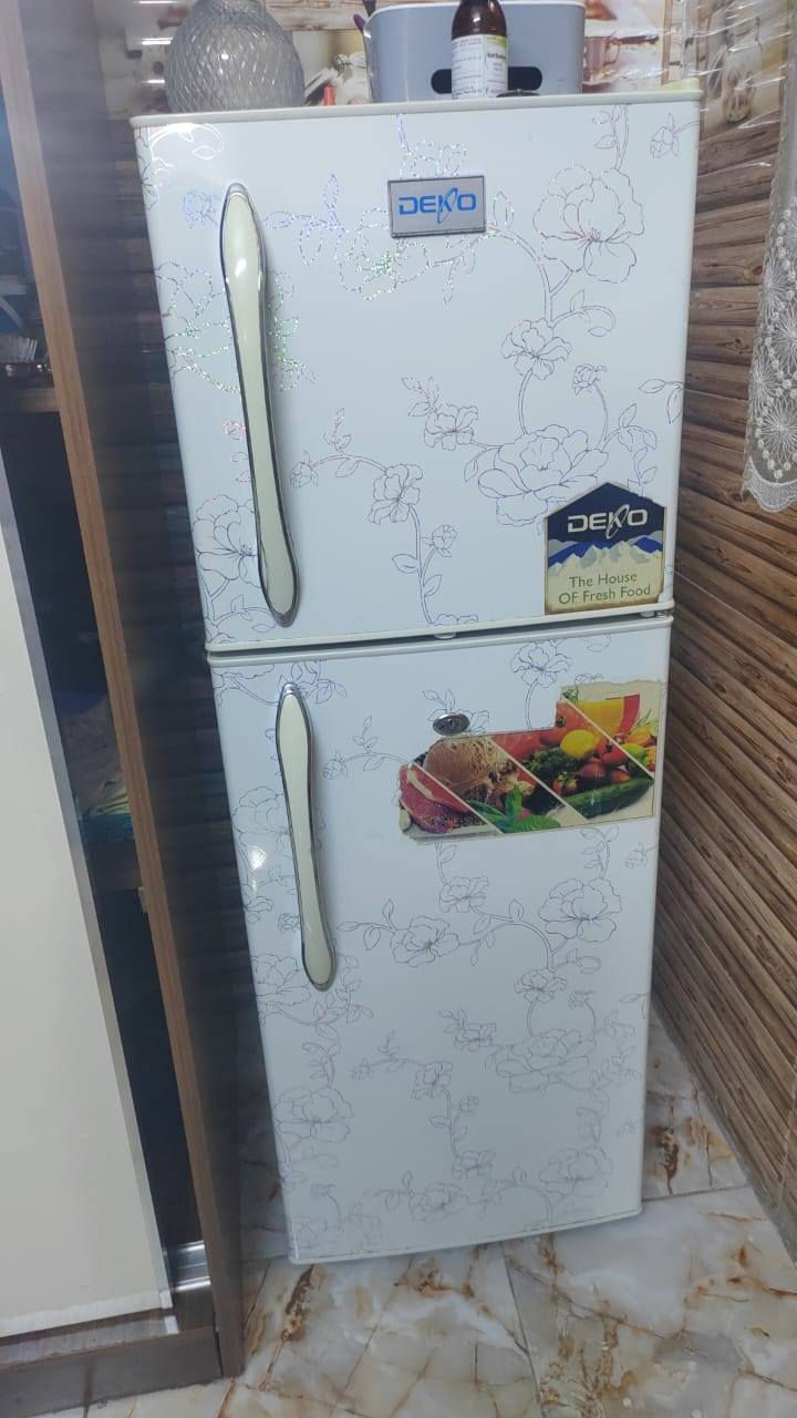 البيع السعر  ١٢٠ بغداد


**إذا كنت صاحب هذا الإعلان وتريد حذفه لأي سبب، رجاءا أرسل رسالة إلى الدعم الفني**