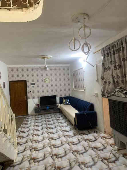 #بيت_للبيع 

  🌍 الموقع  / حي الجبيريه الثانيه 
  📍 خلف سوق الرشيد 

 📐 المساحه  / ( 250m  ) طابقين 
  🧱 بناء حديث درجة أولى سيراميك وترتيب _ شارع 10m 

  _ موقع راقي جدآ  _ تحويل مباشر بأسم المشتري ✅️ 

  💠 يتكون من أربع غرف نوم
                  وصاله واسعه ومطبخ 
                       وحمام داخلي وخارجي 
                            وكراج كبير وحديقة واسعه 

  💰 السعر  / ( 97 مليون  ) 

        ■■■■■■■■■■■■■■■■■■■■■■■■
           للإستفسار أكثر يمكنم التواصل عبر رقم الهاتف 
                ☎️ ( ***********  )☎️ أبو سيف 

          🙋‍♂️ #أعرض عقارك يمنه وأنته مرتاح بالبيت 🏡
                      وحنه نهتم بالبيع والترويج 

📍 #العنوان_الضباط_الثانيه  📌 مقابل #شارع_ألفين  .
