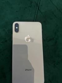 ايفون اكس اس ماكس • بطارية ٧٩% • ذاكرة ٦٤